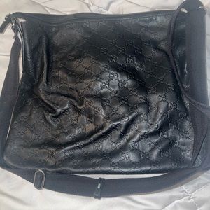 Black Gucci Crossbody leather purse